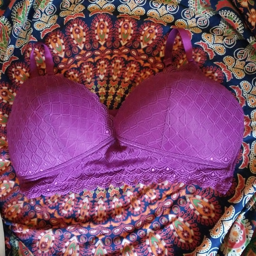 Candie's Lace Bra. Size 3X